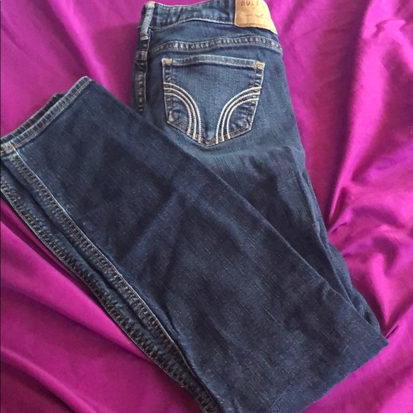 Hollister Jeans. - Picture 2 of 4